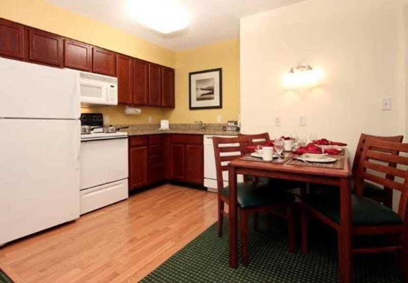 Residence Inn Houston North Extérieur photo